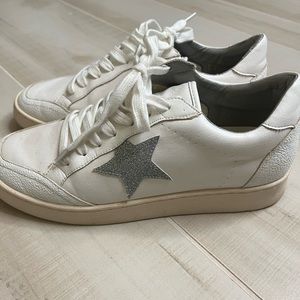 White Raven white sneakers